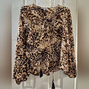 Jennifer Lopez. Cream and Brown Tie Front Ruffled Blouse. Womens L.